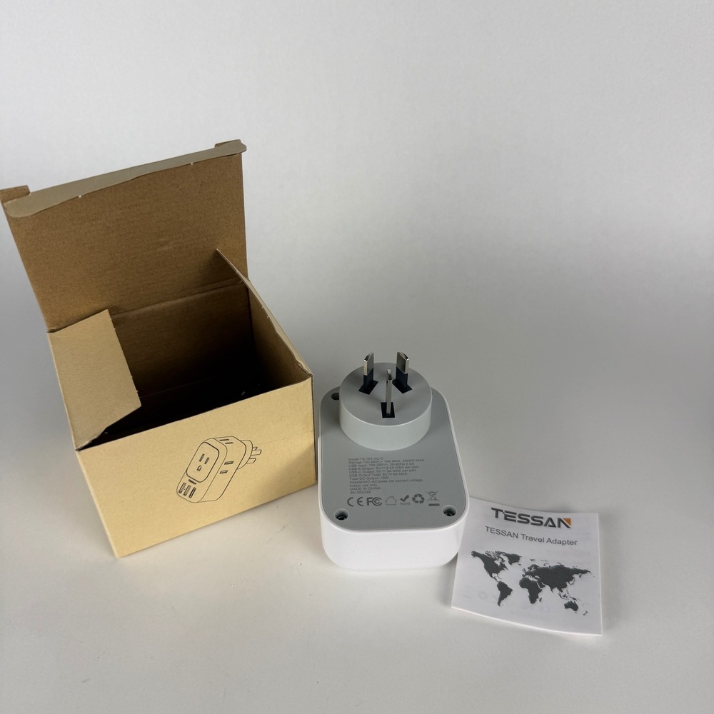 NEW TESSAN Australia New Zealand Travel Adapter 4 Outlets 3 USB-C Type I